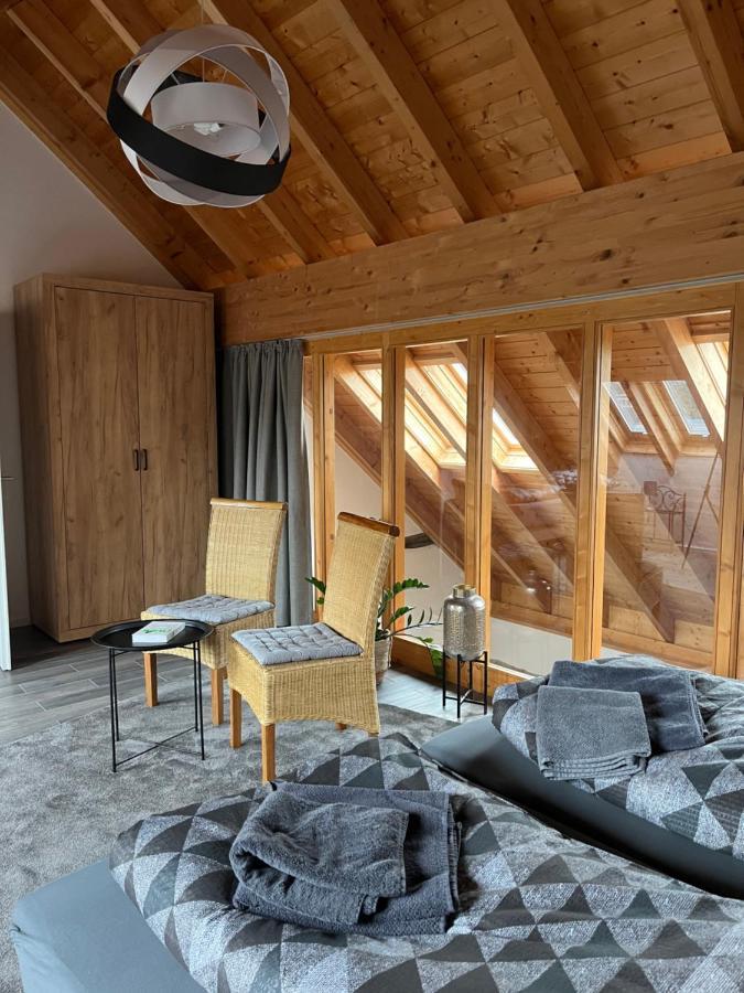 Ferienwohnung Am Wald-Und Wiesenkorb Kell am See Exterior photo